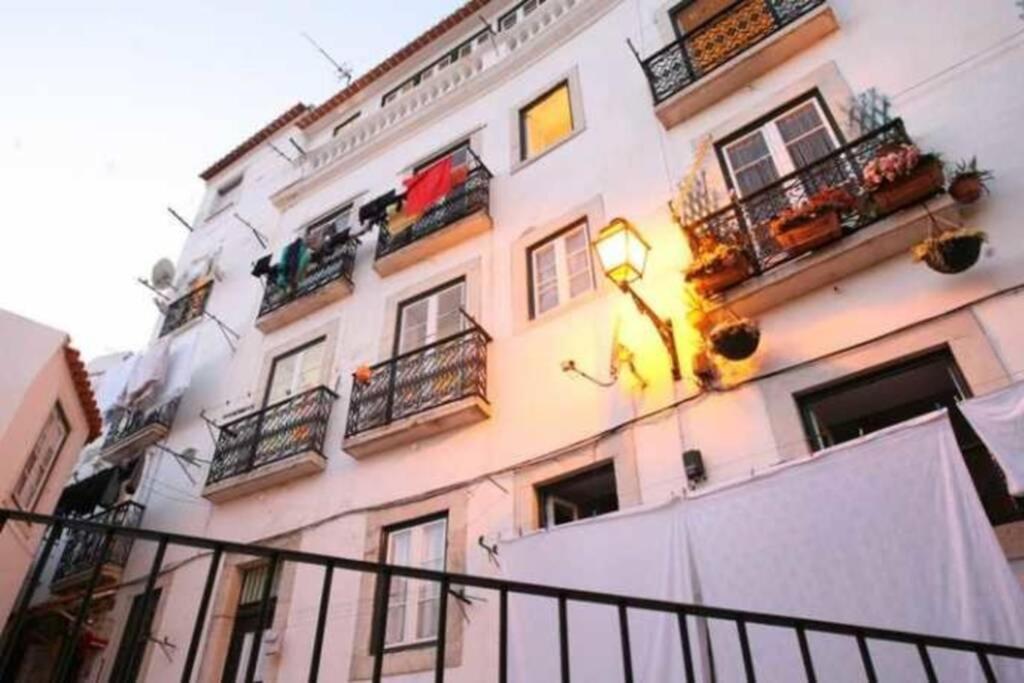 Amazing River View In Historical Lisbon Lisboa Exterior foto