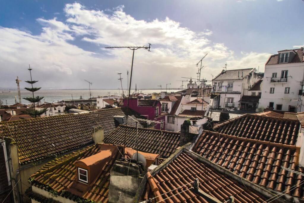 Amazing River View In Historical Lisbon Lisboa Exterior foto